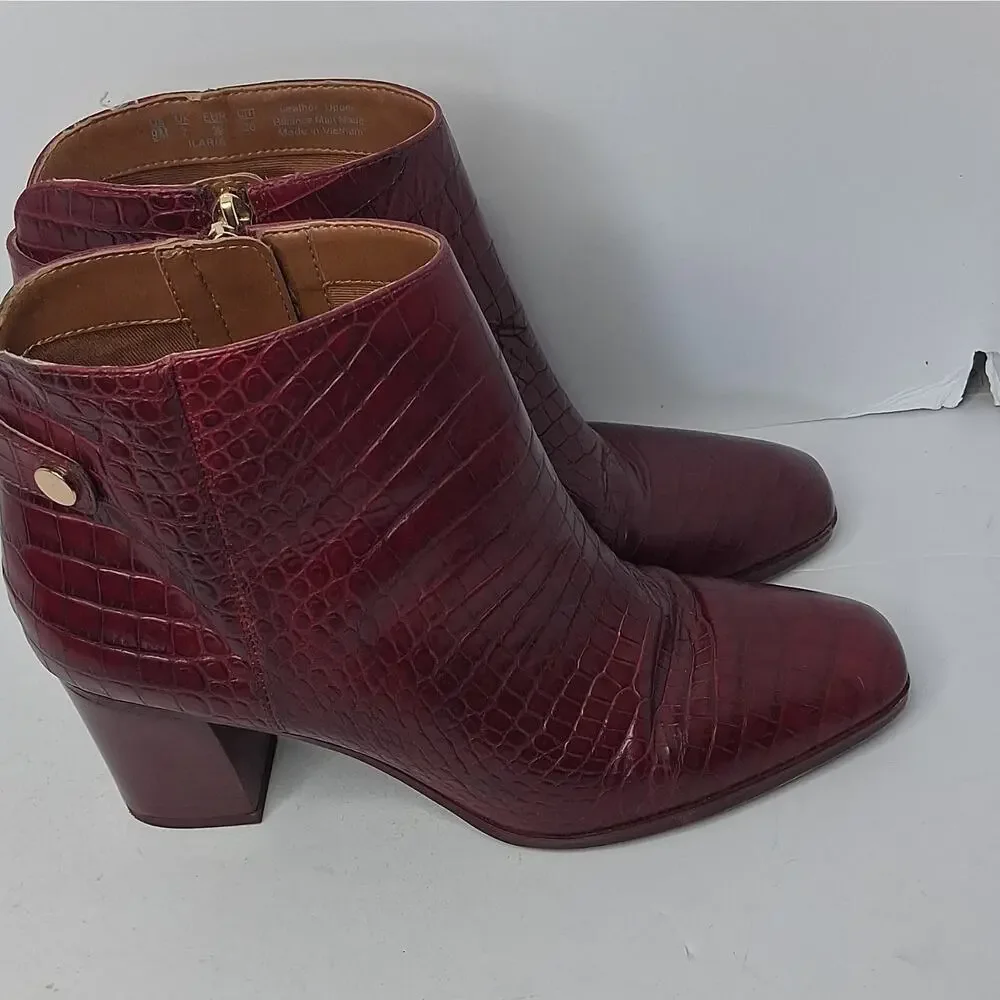 Franco Sarto Ilaria Burgundy Croc Embossed Leather Ankle Boots Booties Size 9M